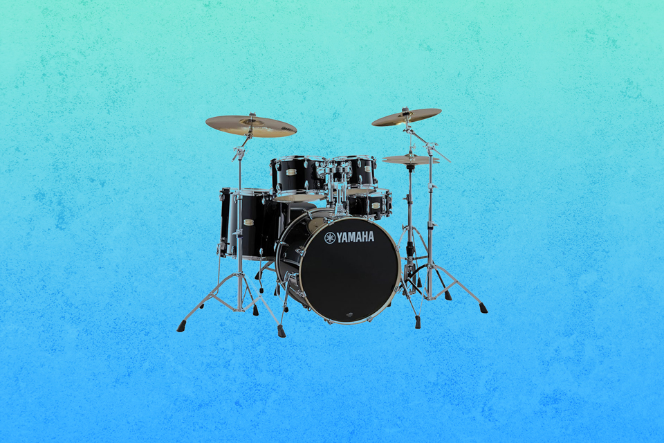 https://amppulse-avl.com/wp-content/uploads/2023/11/1-YAMAHA-Drum-Set.jpg